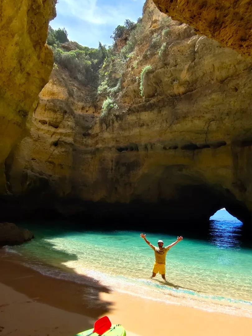 David Simoes, founder of Salty Cliffs, on Benagil beach